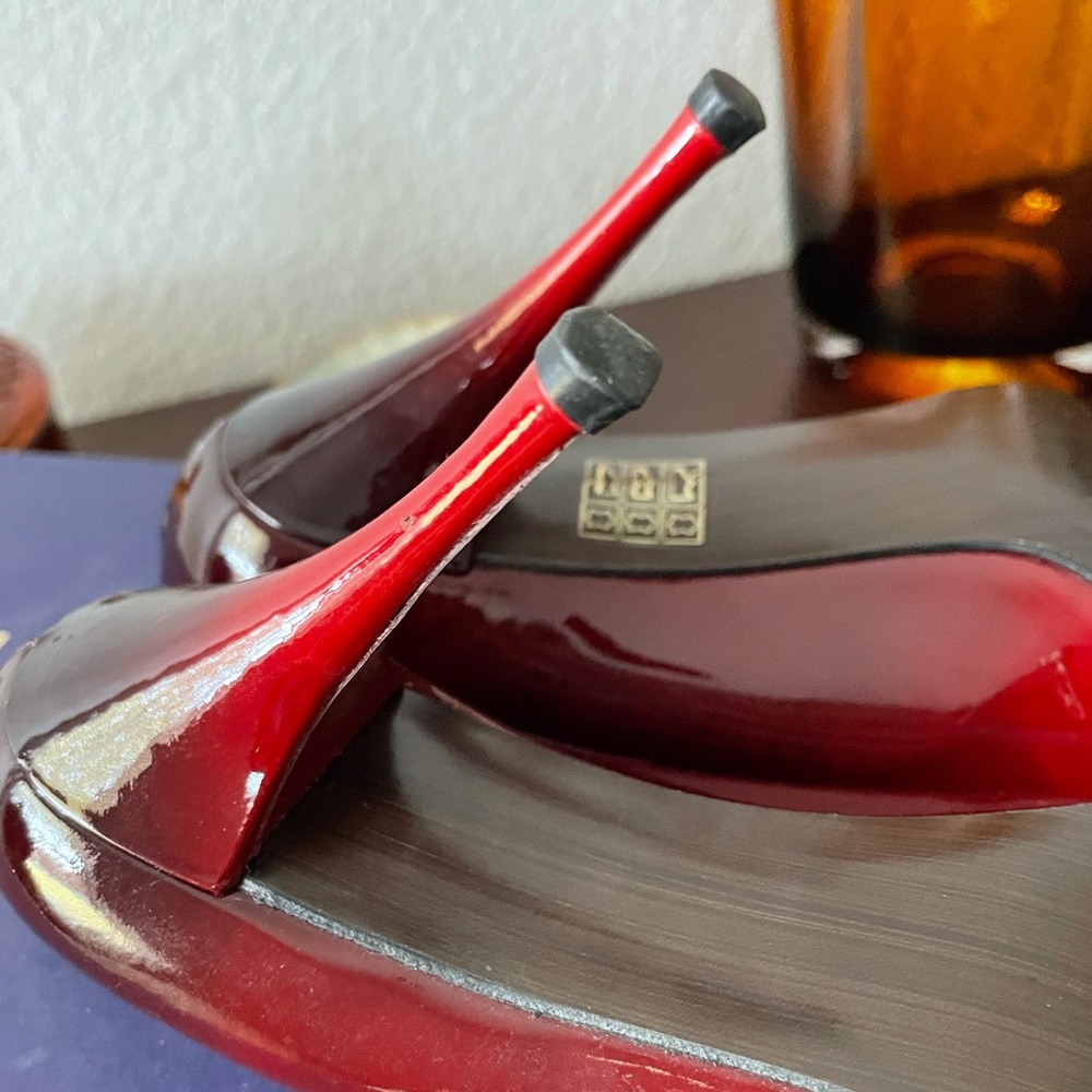 Stuart Weitzman Red Ombr Heels - image 7